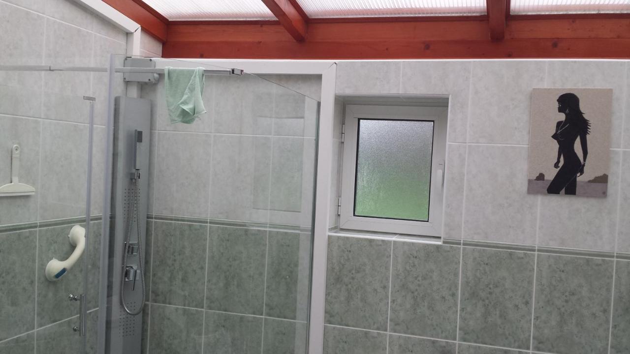 Tourville-sur-Arques Chambre Privee Avec Salon, Garage Voiture, Velos, Motos מראה חיצוני תמונה