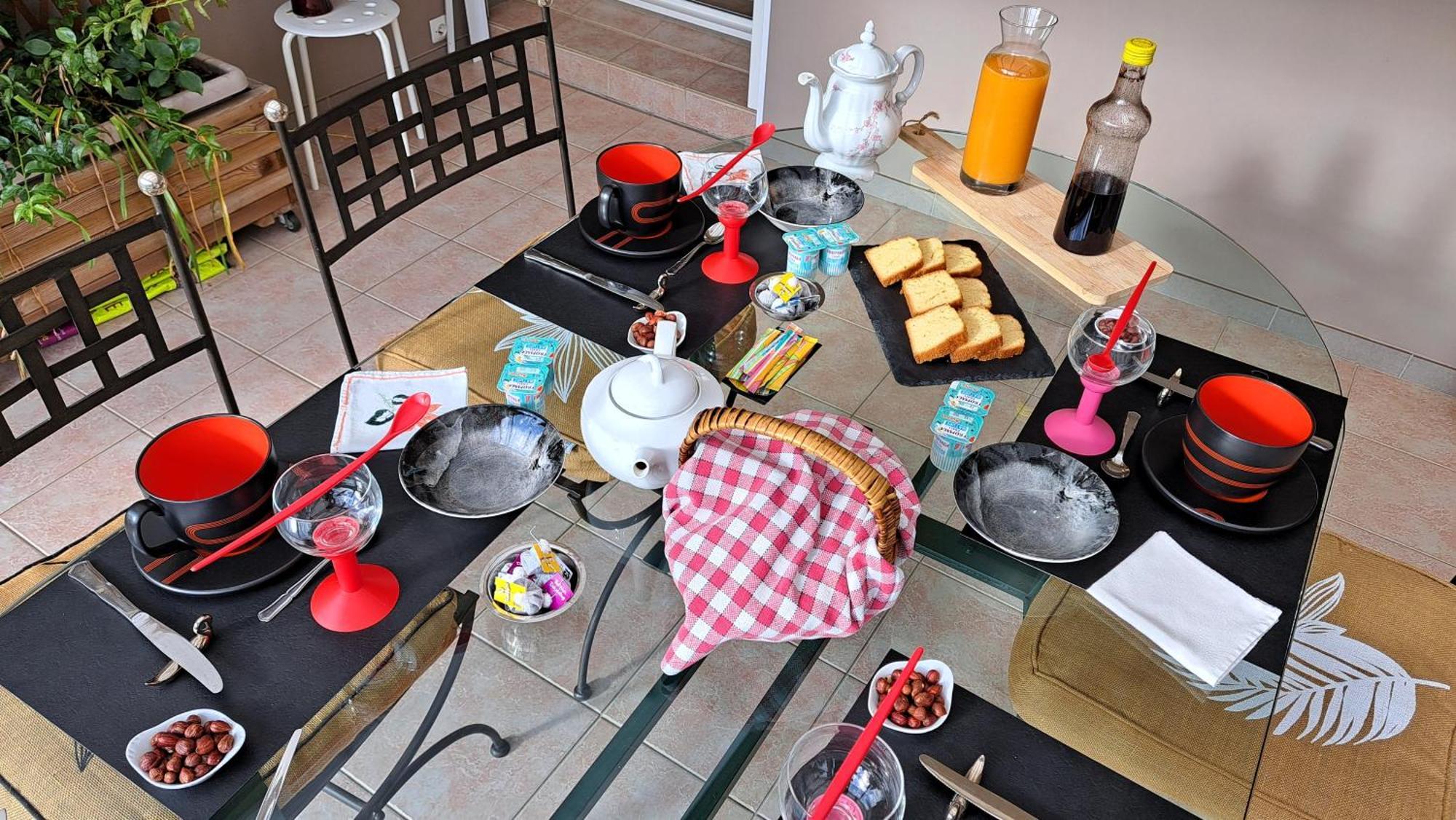 Tourville-sur-Arques Chambre Privee Avec Salon, Garage Voiture, Velos, Motos מראה חיצוני תמונה